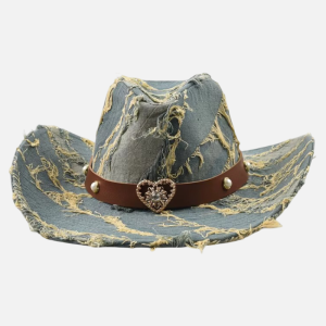 Chapeau cowboy denim délavé effiloché bleu-gris avec bande cuir marron et boucle cœur perlée