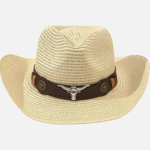 Chapeau de paille cowboy femme beige avec bande marron, tête de taureau longhorn en métal et deux médaillons